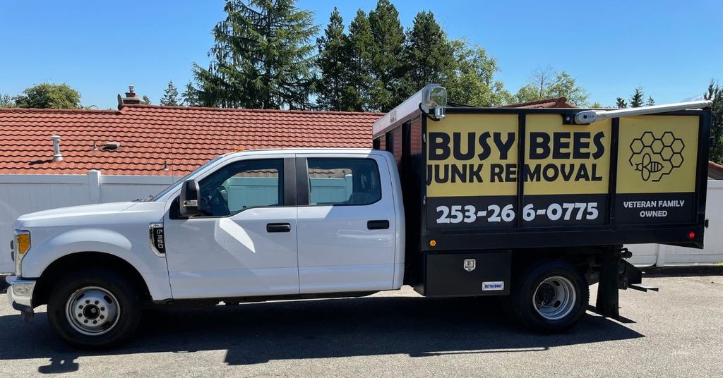 Junk Removal Trailer VS. Junk Removal Truck 🚛 - EZ CleanUp