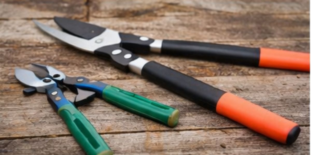Pruning Shears and Loppers